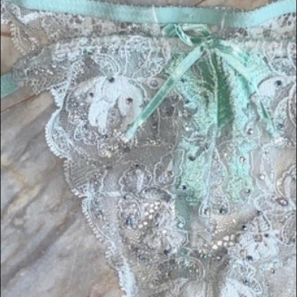 Rare Fashion Show Designer Seduction Lace Mint Green Thong Panty - Picture 6 of 7